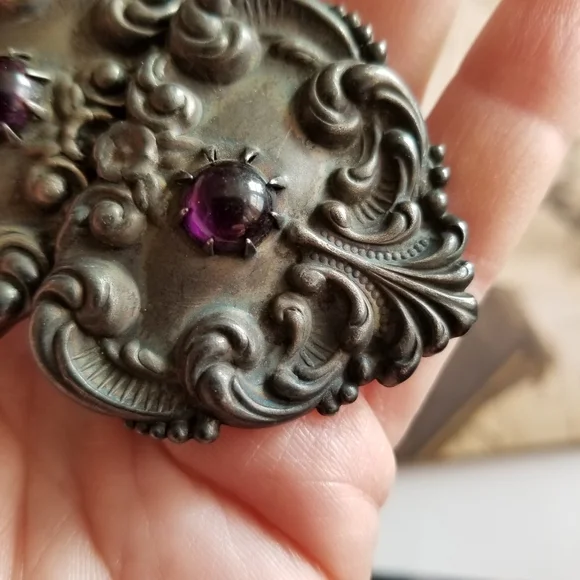 Relisted -Antique Victorian sash belt buckle purple glass cabochons black metal - Picture 12 of 13